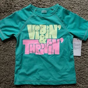 Old Navy girls 4T Teal shirt rashguard with UV protection NEW